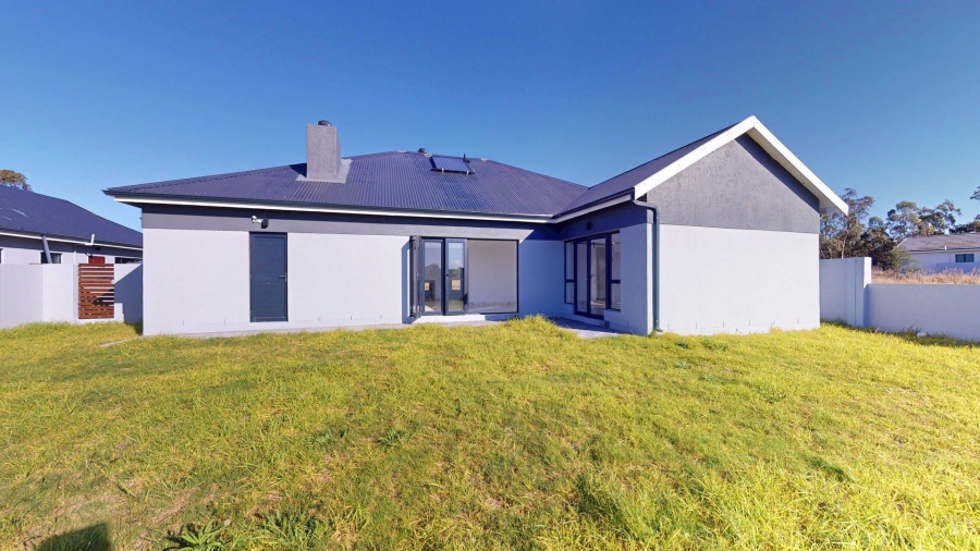 To Let 3 Bedroom Property for Rent in Wedgewood Golf Estate Eastern Cape